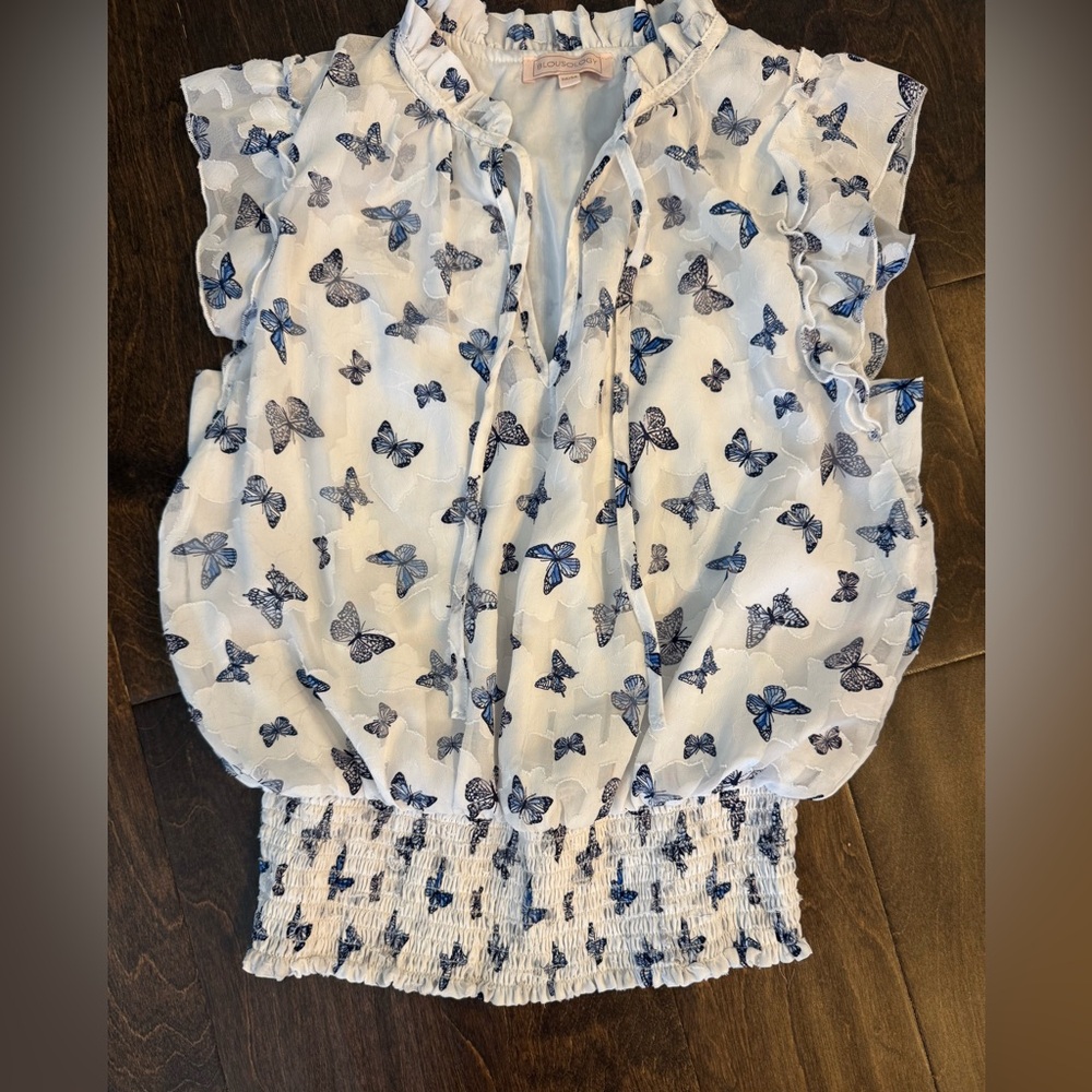 Butterfly Print Ruffle Blouse – Size M – Smocked Waist, Sheer Flutter Sleeve Top